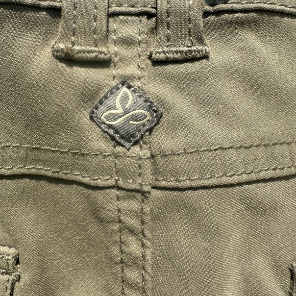 PrAna Halle Pant Bootcut Low UPF Gorpcore Outdoor Hiking Slate Green 10 Short - Picture 11 of 14